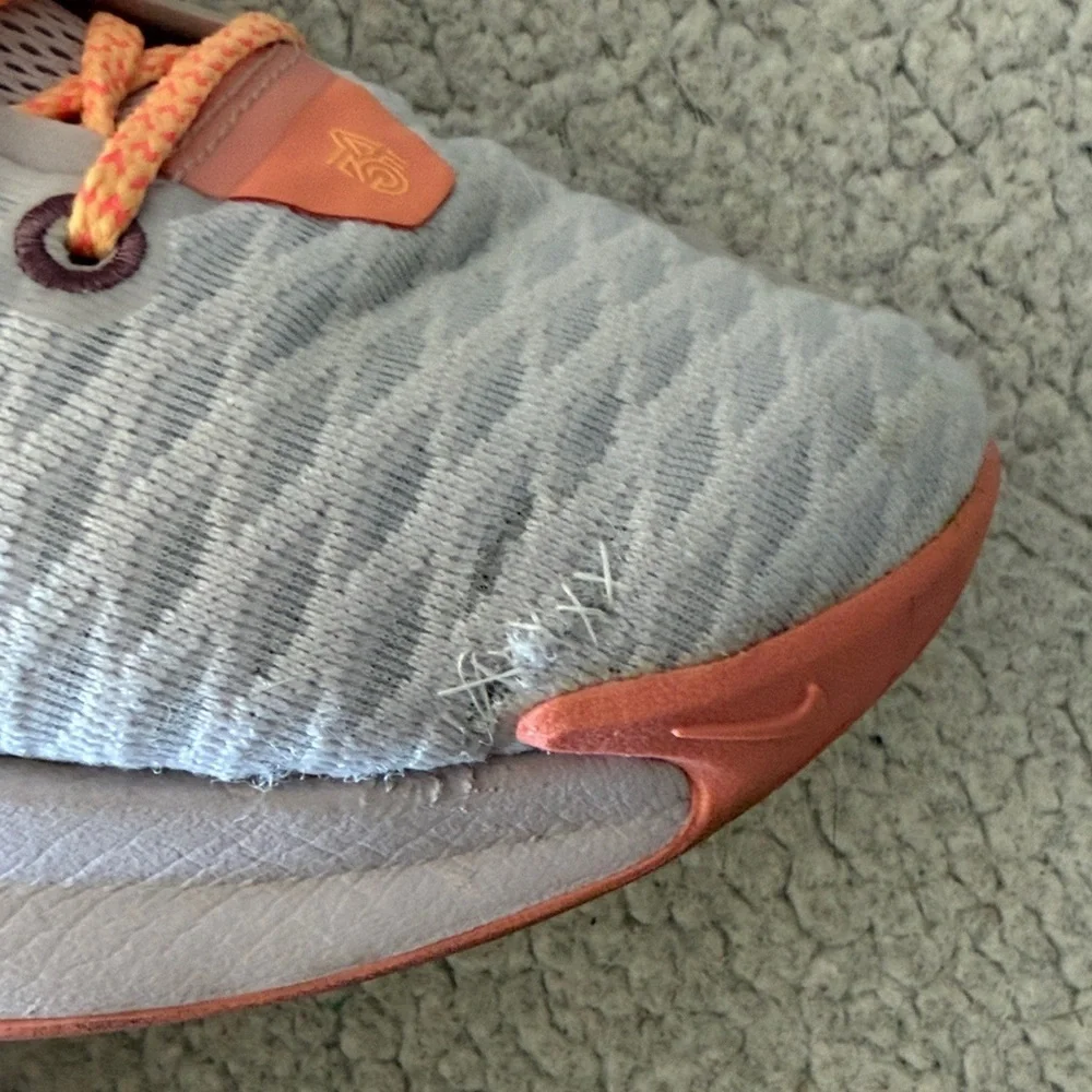 Nike Giannis Basketball Shoes with Orange and Gray 7.5